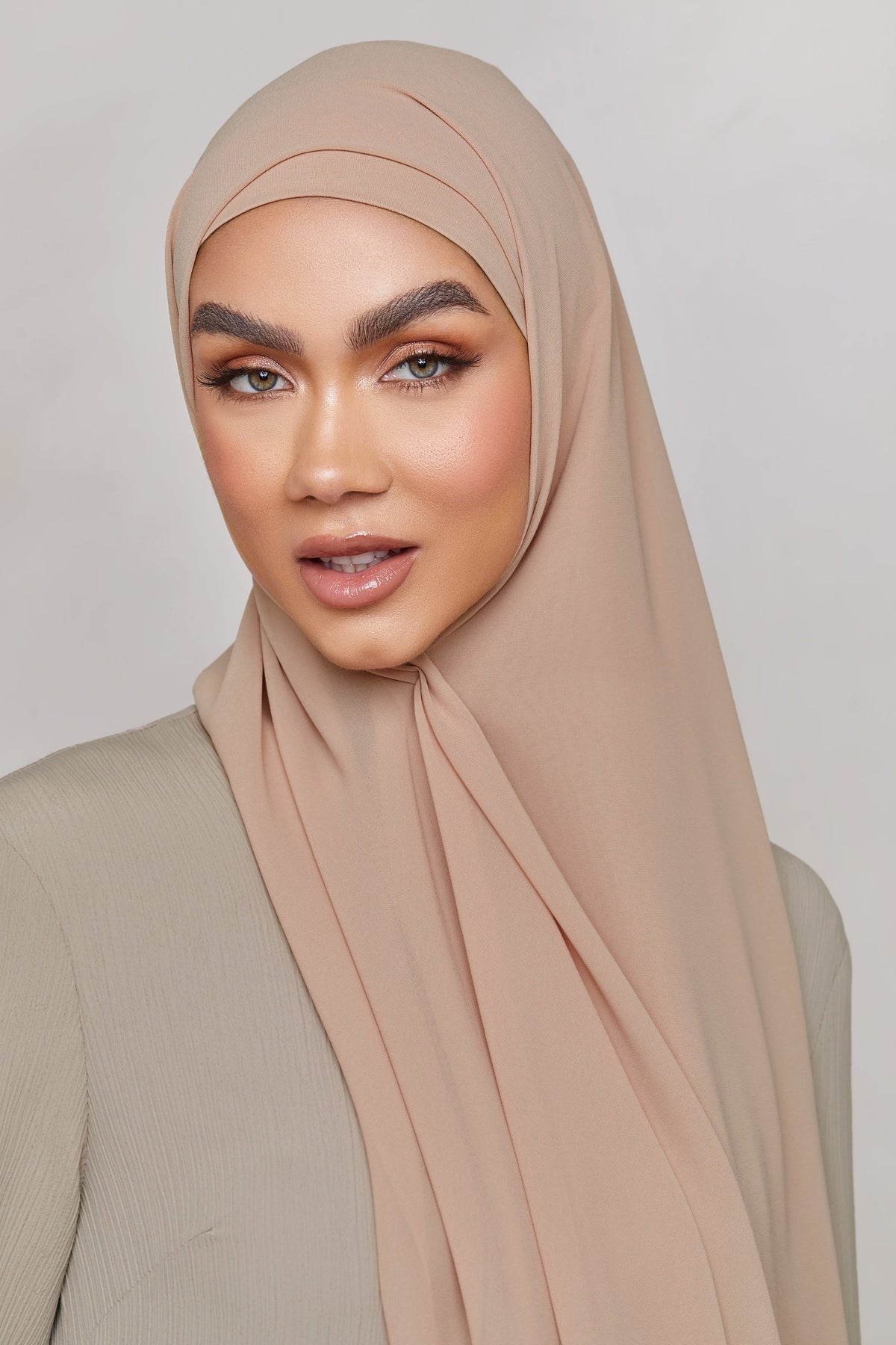 Chiffon LITE Hijab - Mahogany Rose