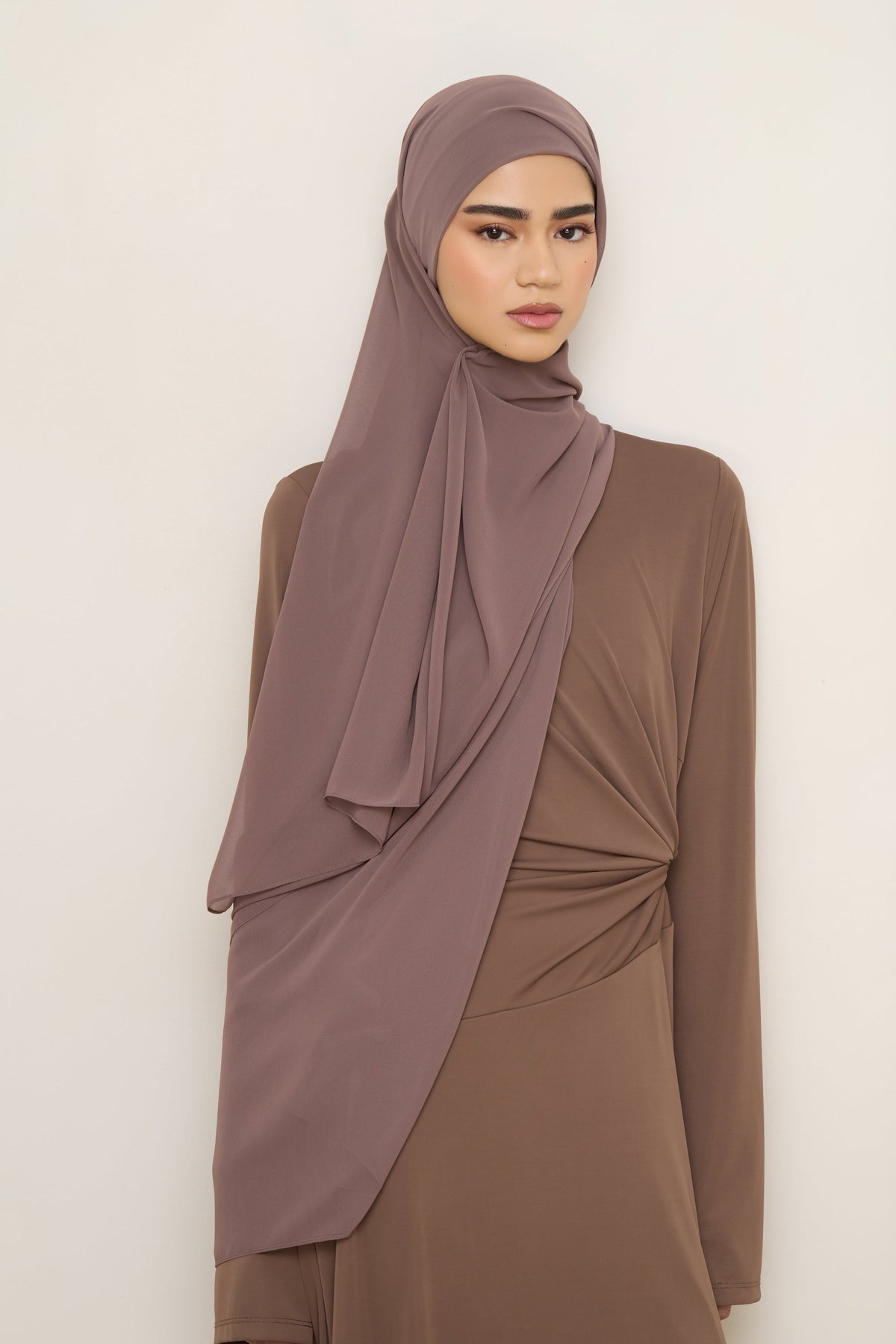 Chiffon LITE Hijab - Peppercorn