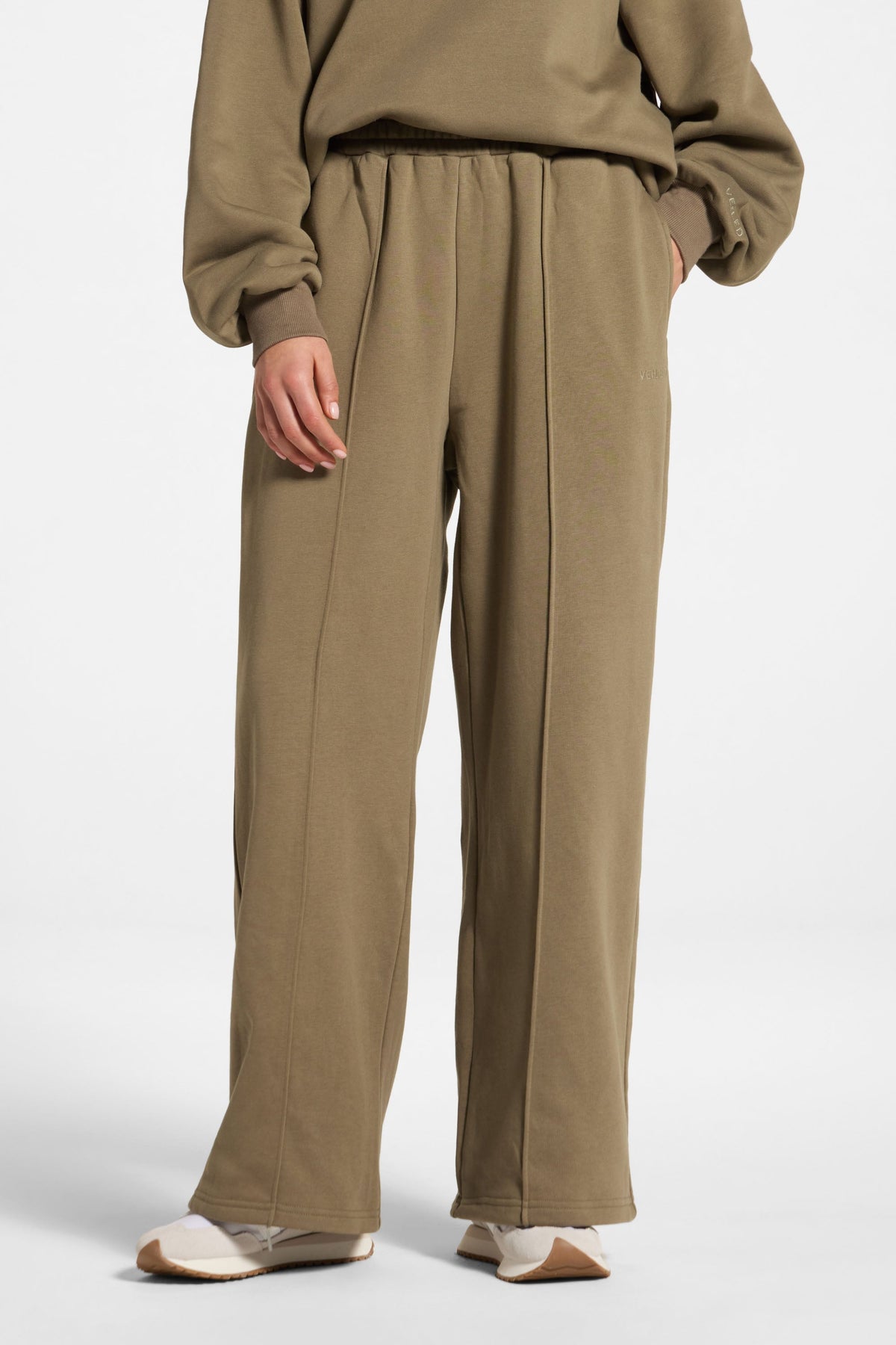 Cotton Pintuck Wide Leg Sweatpants - Midnight Moss