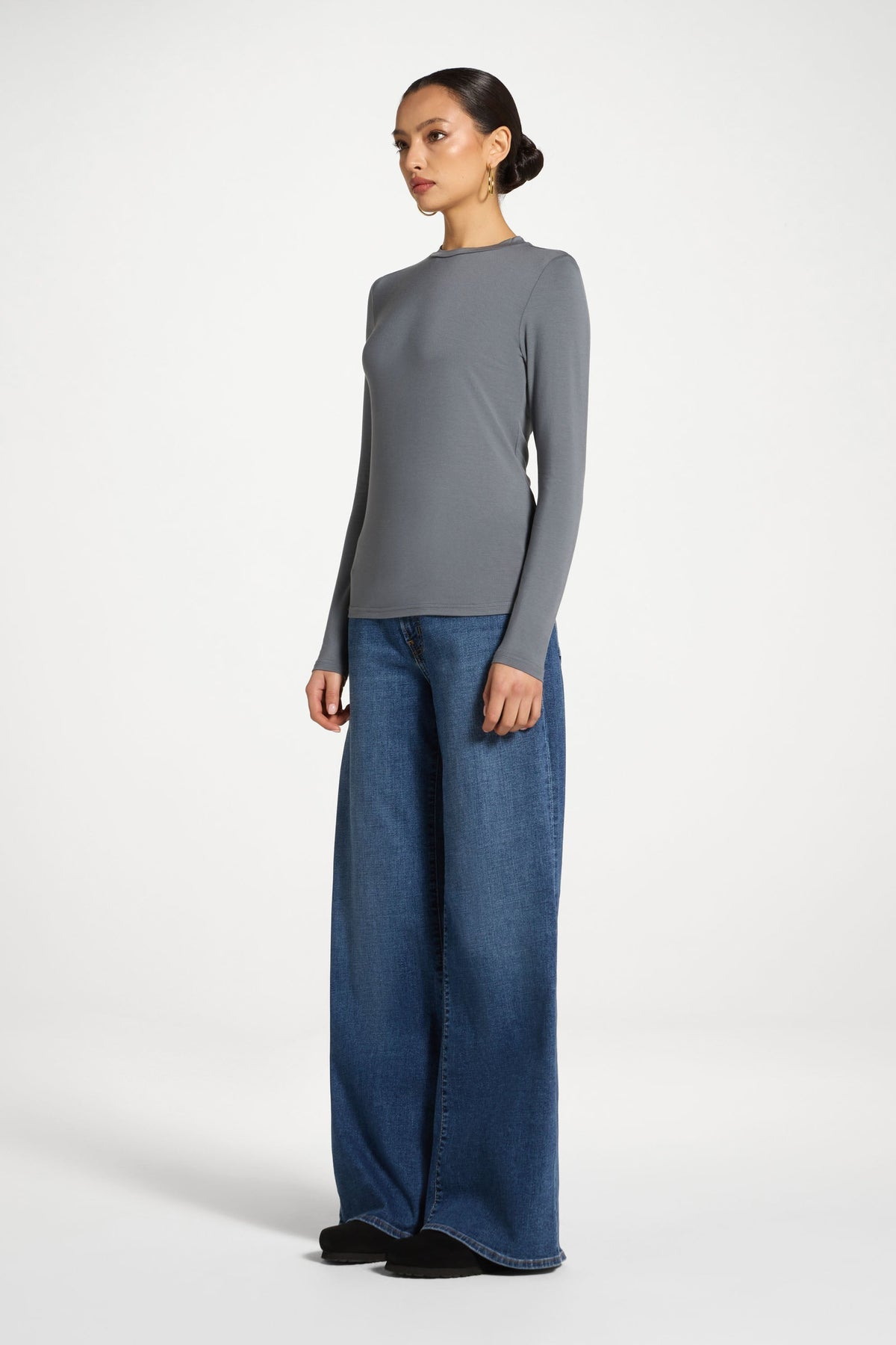 Essential Bamboo Long Sleeve Top - Iron