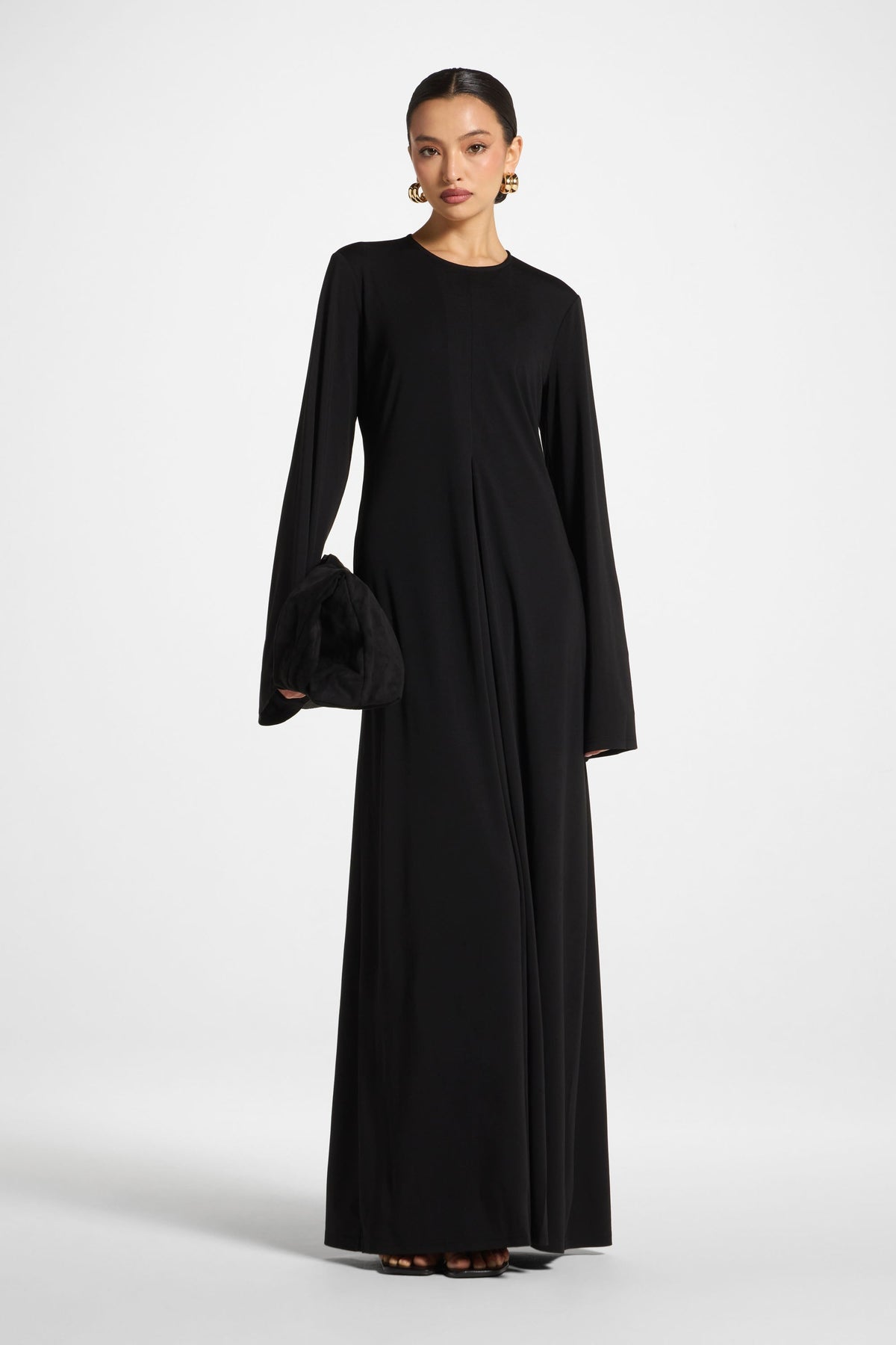 Flowy Pleat Maxi Dress - Black