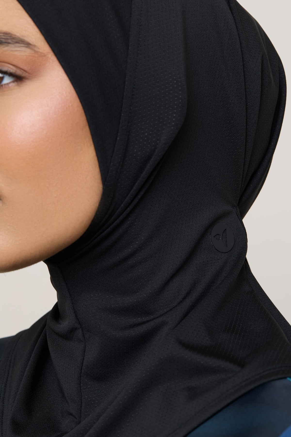 Instant Tie Back Mesh Swim Hijab - Black