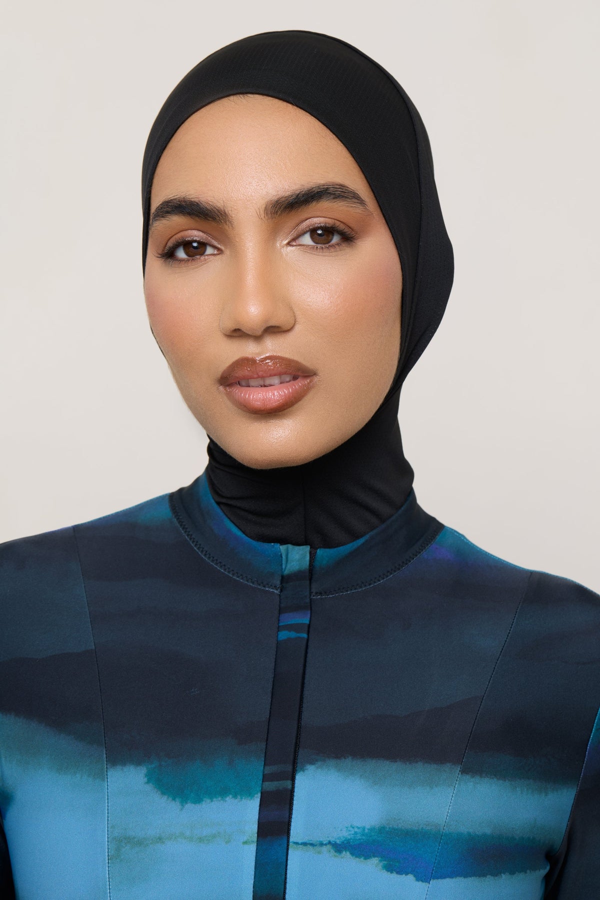 Instant Tie Back Mesh Swim Hijab - Black