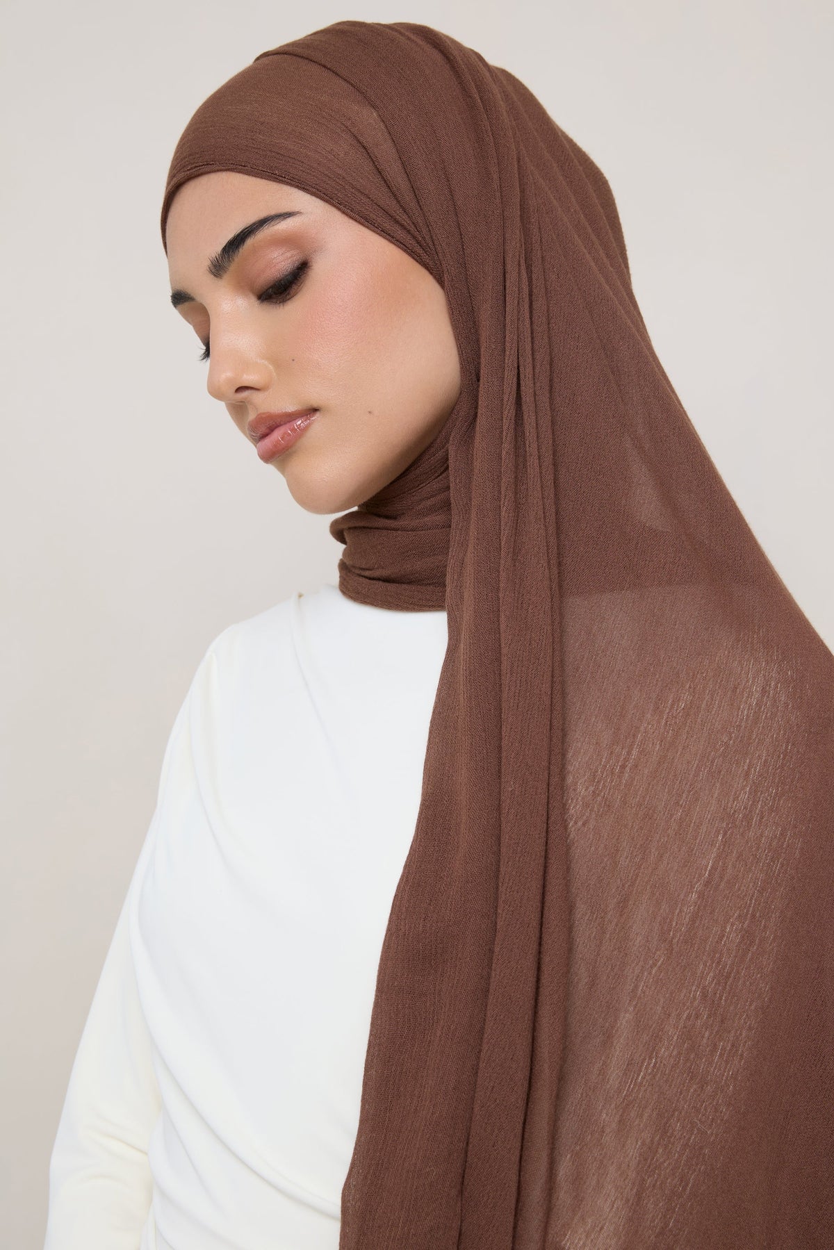Modal Crinkle Hijab - Coffee Quartz Fringe