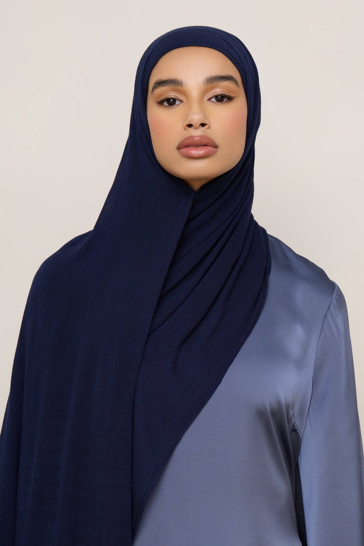 Modal Crinkle Hijab - Navy Fringe