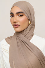 Modal Crinkle Hijab - Truffle Fringe