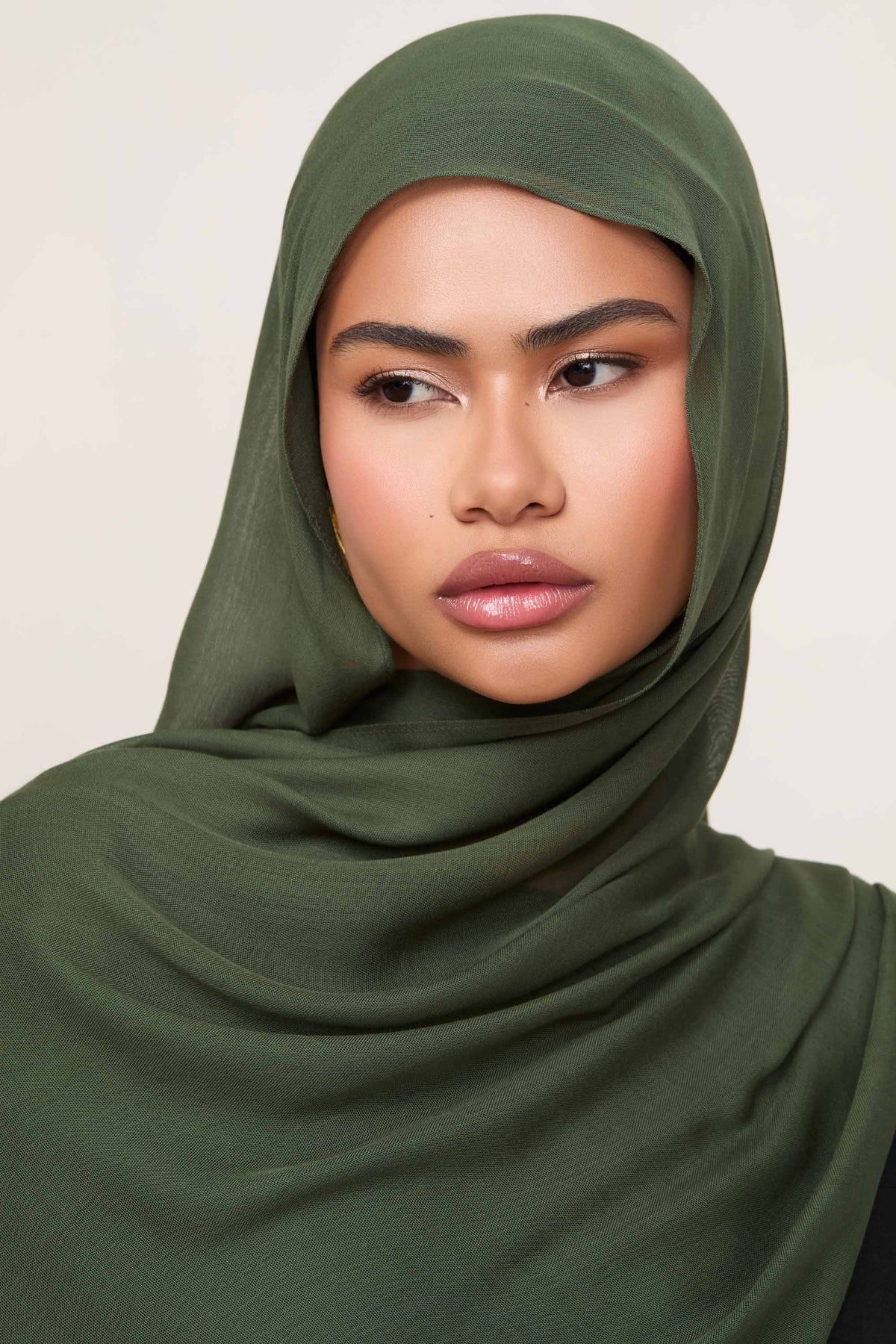 Modal Hijab - Black Forest
