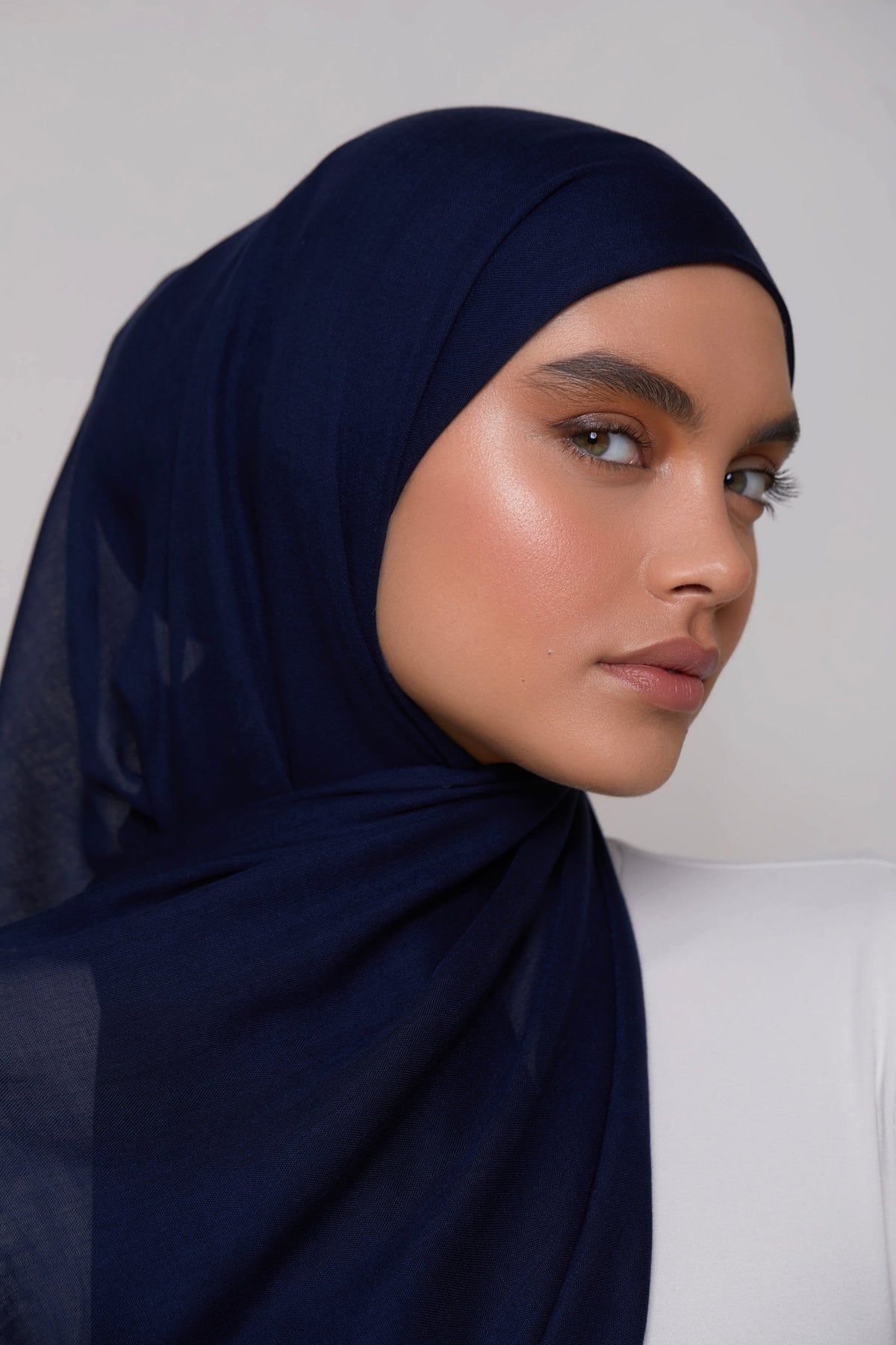 Modal Hijab - Navy