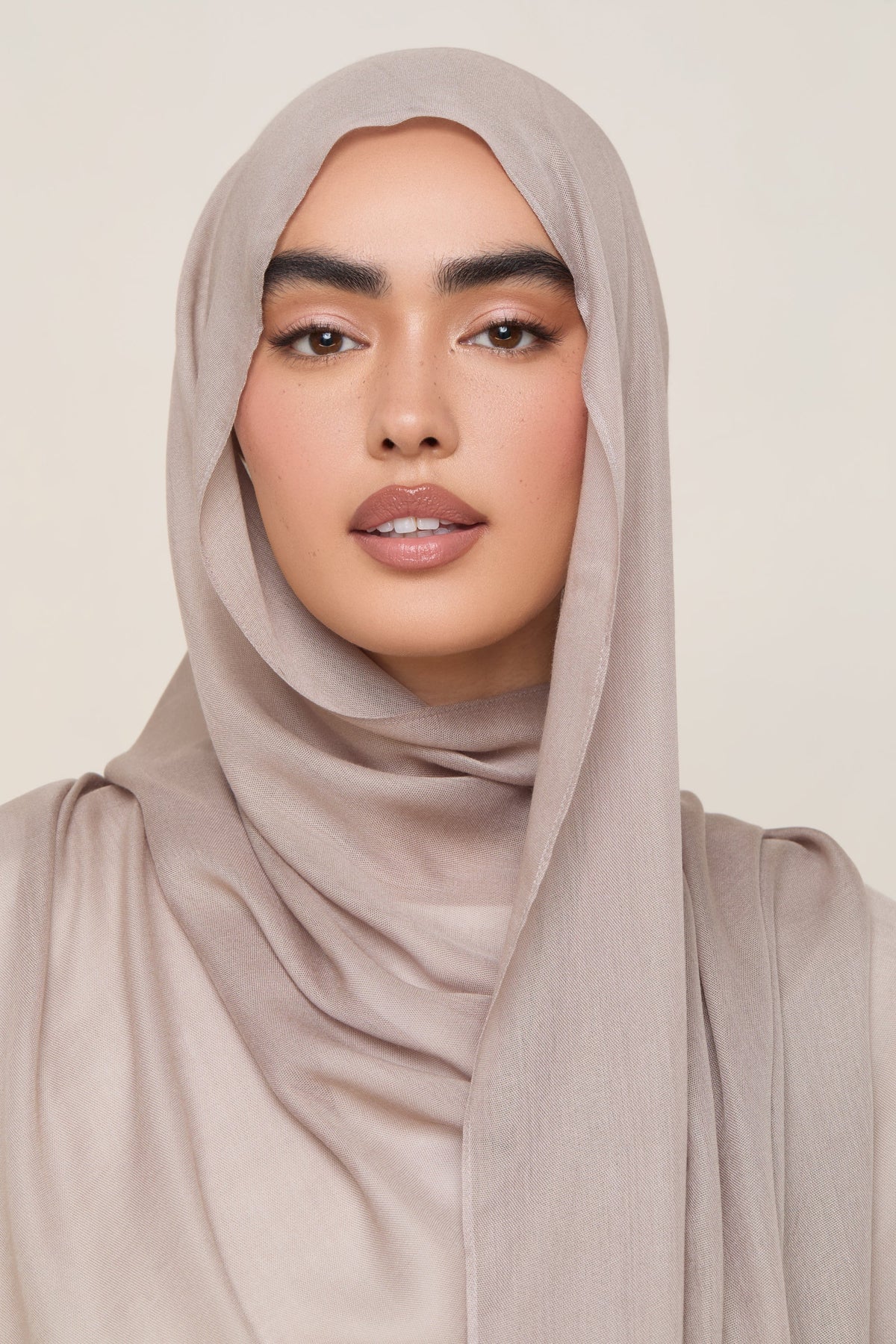 Modal Hijab - Pebble