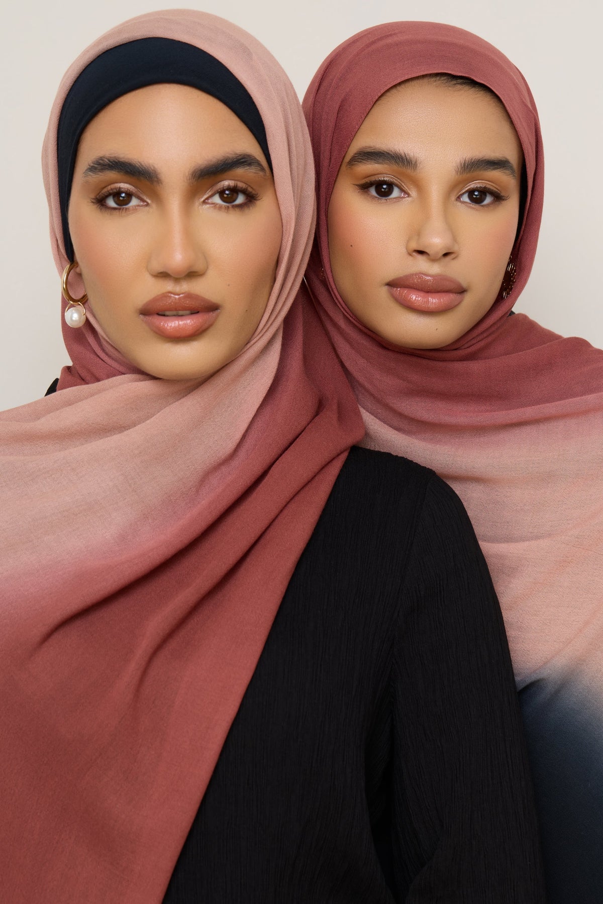 Ombre Modal Hijab - Apple Noir