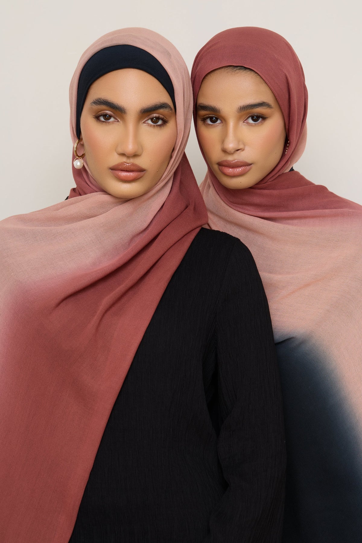Ombre Modal Hijab - Apple Noir