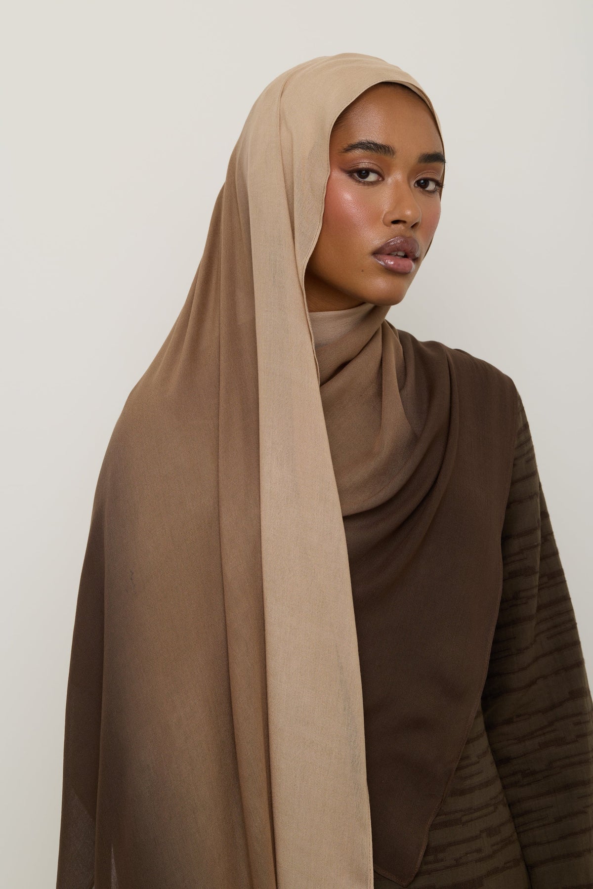 Ombre Modal Hijab - Dark Earth