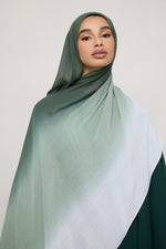 Ombre Modal Hijab - Forest Haze