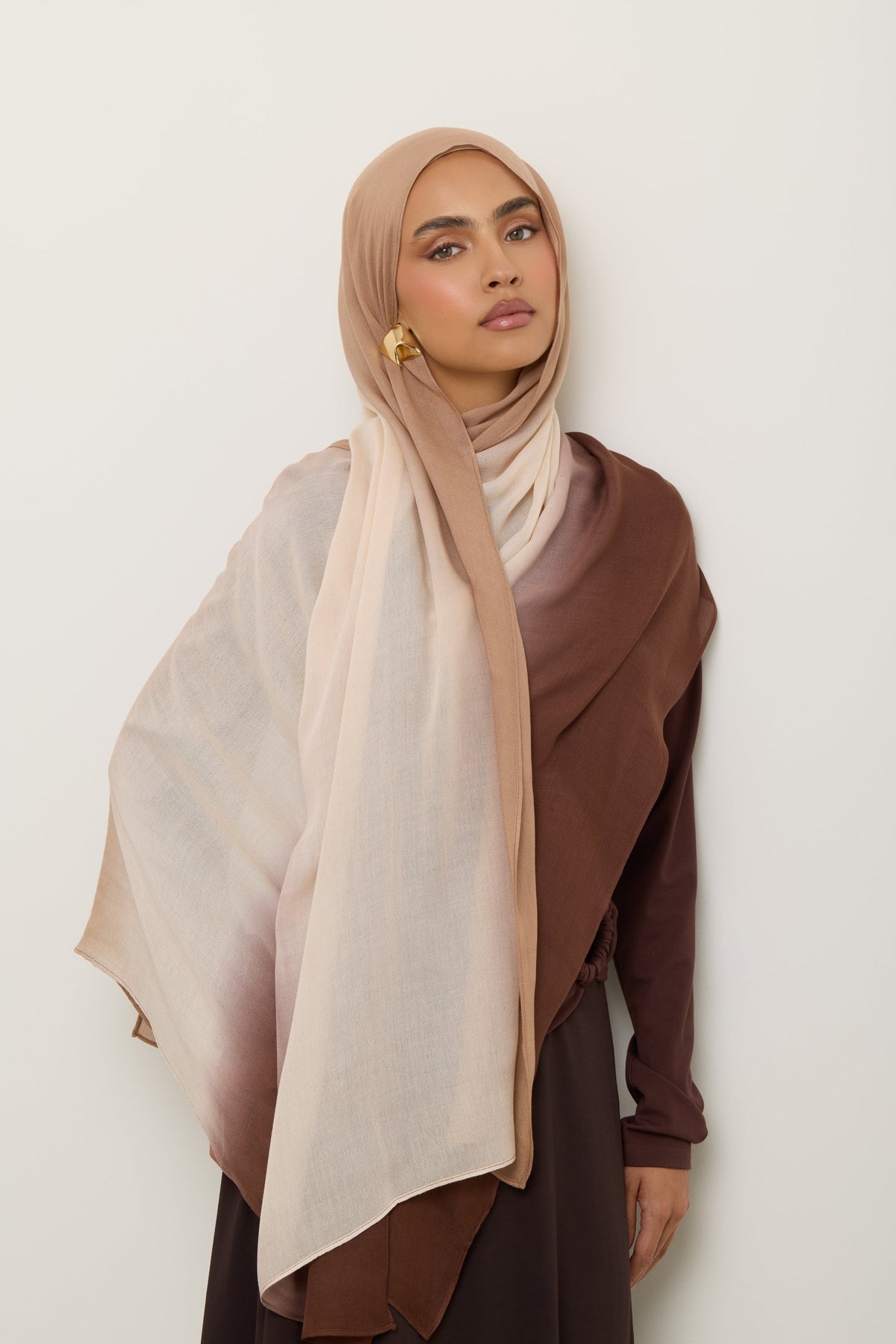 Ombre Modal Hijab - Sand Dollar