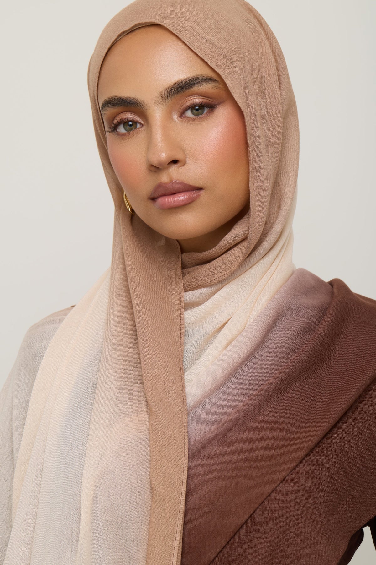 Ombre Modal Hijab - Sand Dollar