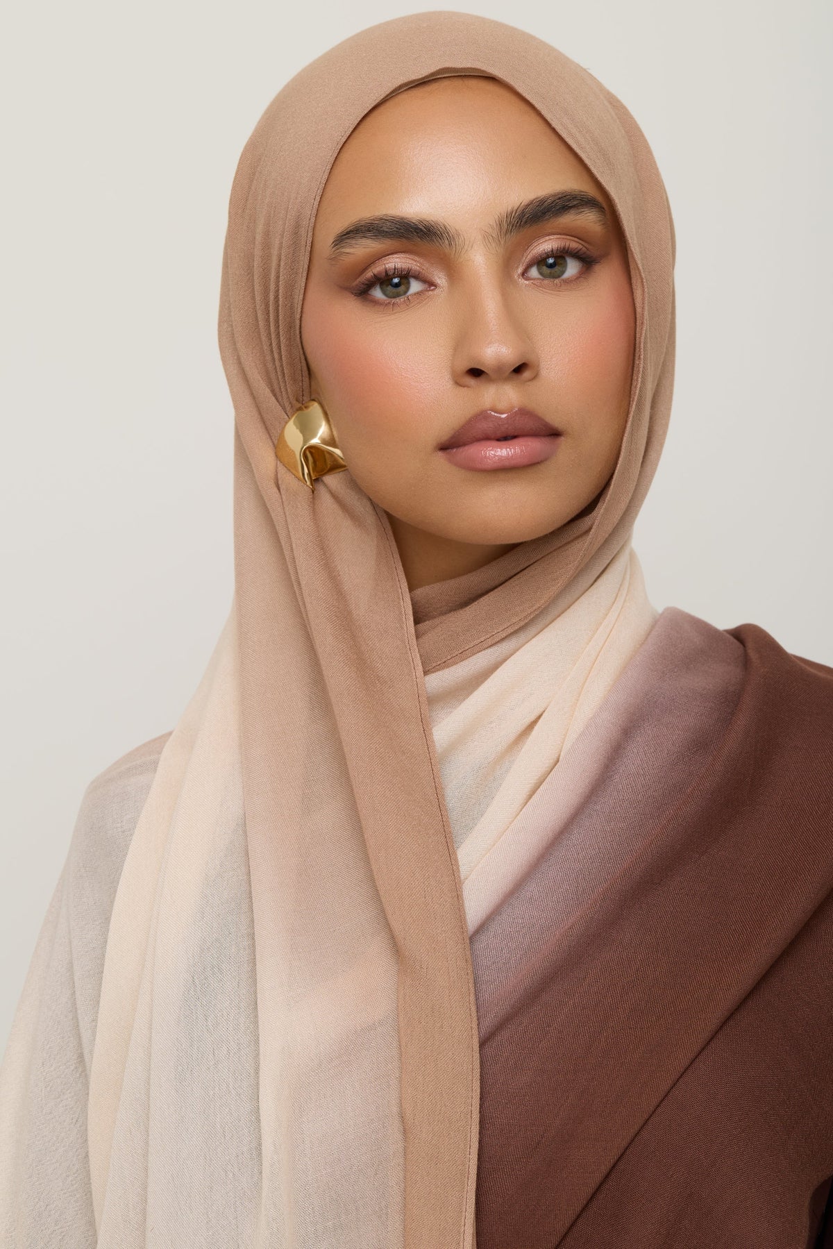 Ombre Modal Hijab - Sand Dollar