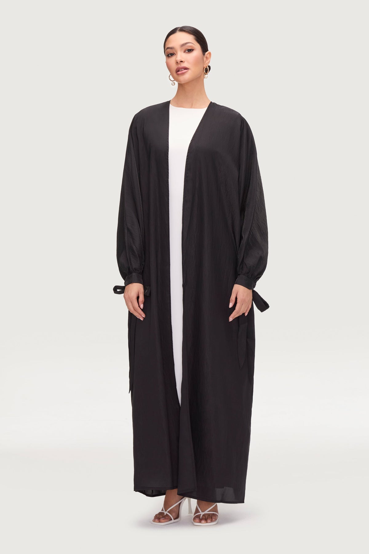 Safiyah Open Abaya - Black