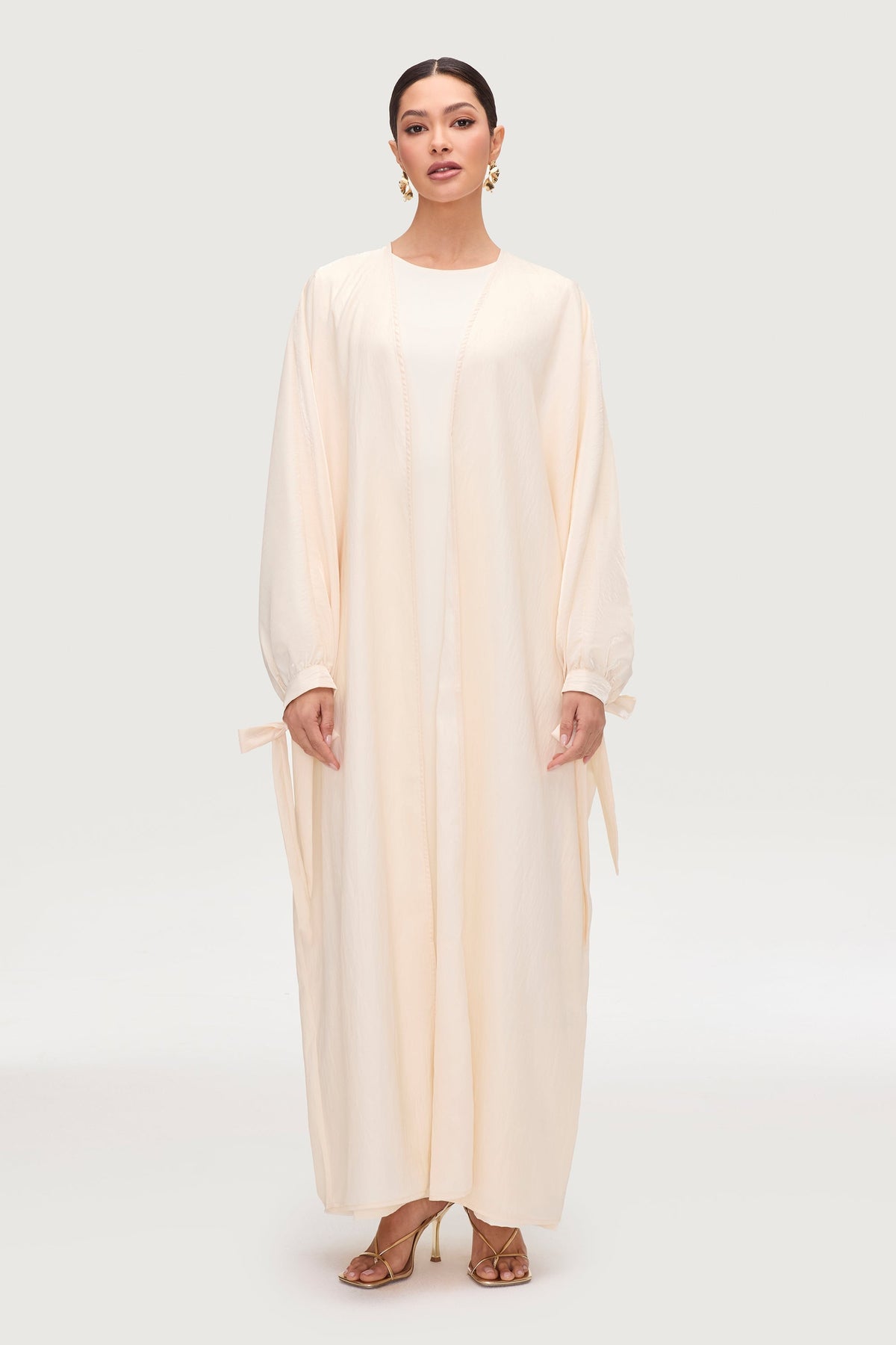 Safiyah Open Abaya - Panna Cotta