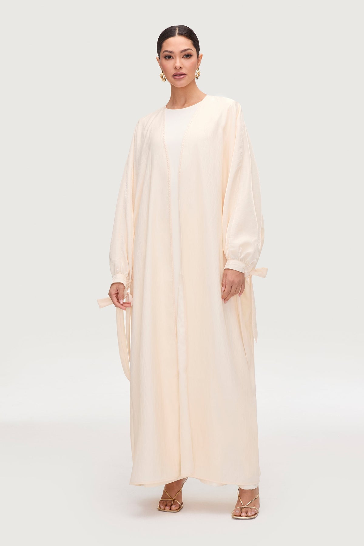 Safiyah Open Abaya - Panna Cotta