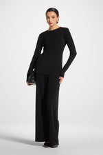 Signature Stretch Top - Black