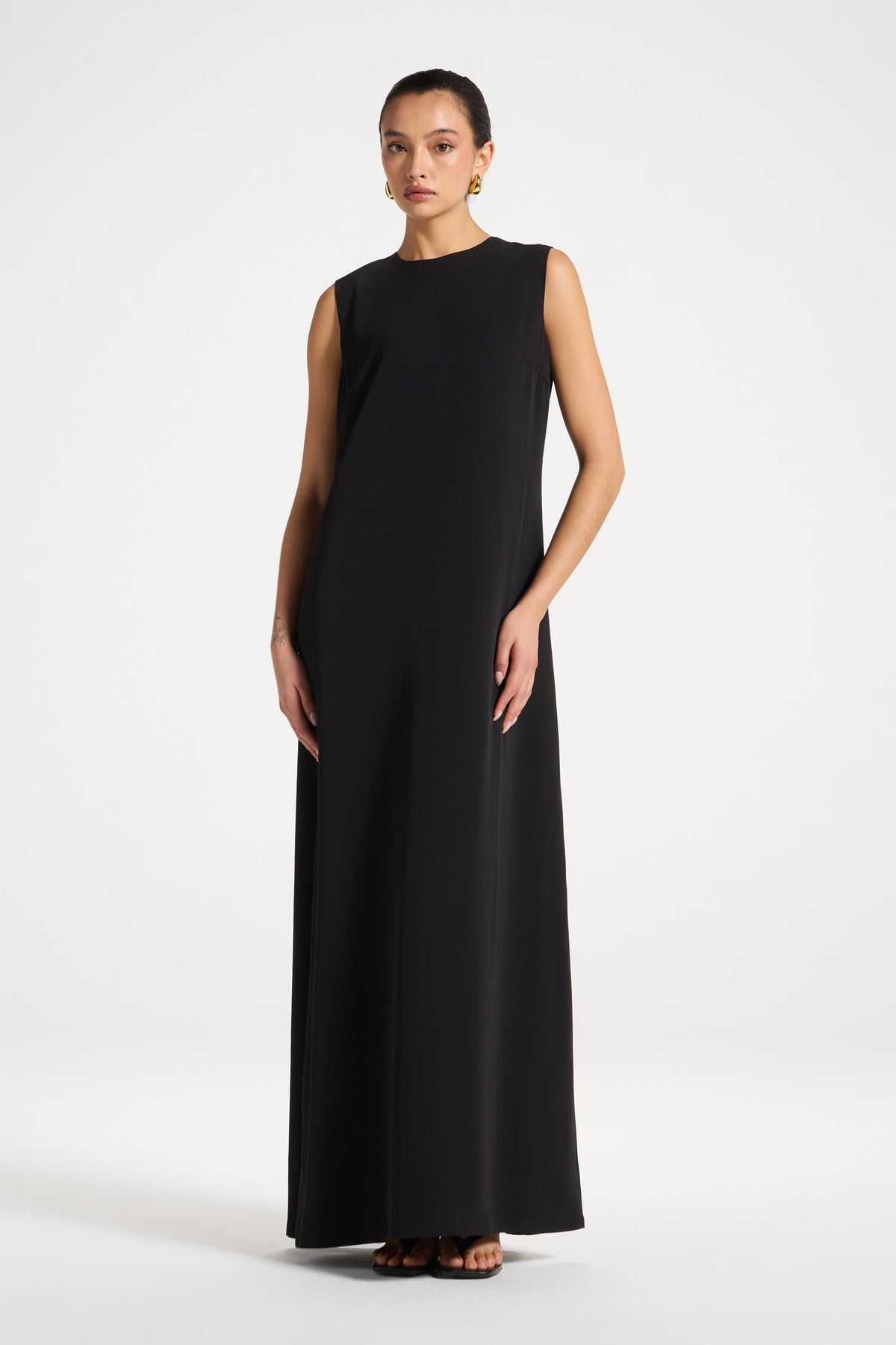Sleeveless Maxi Dress - Black