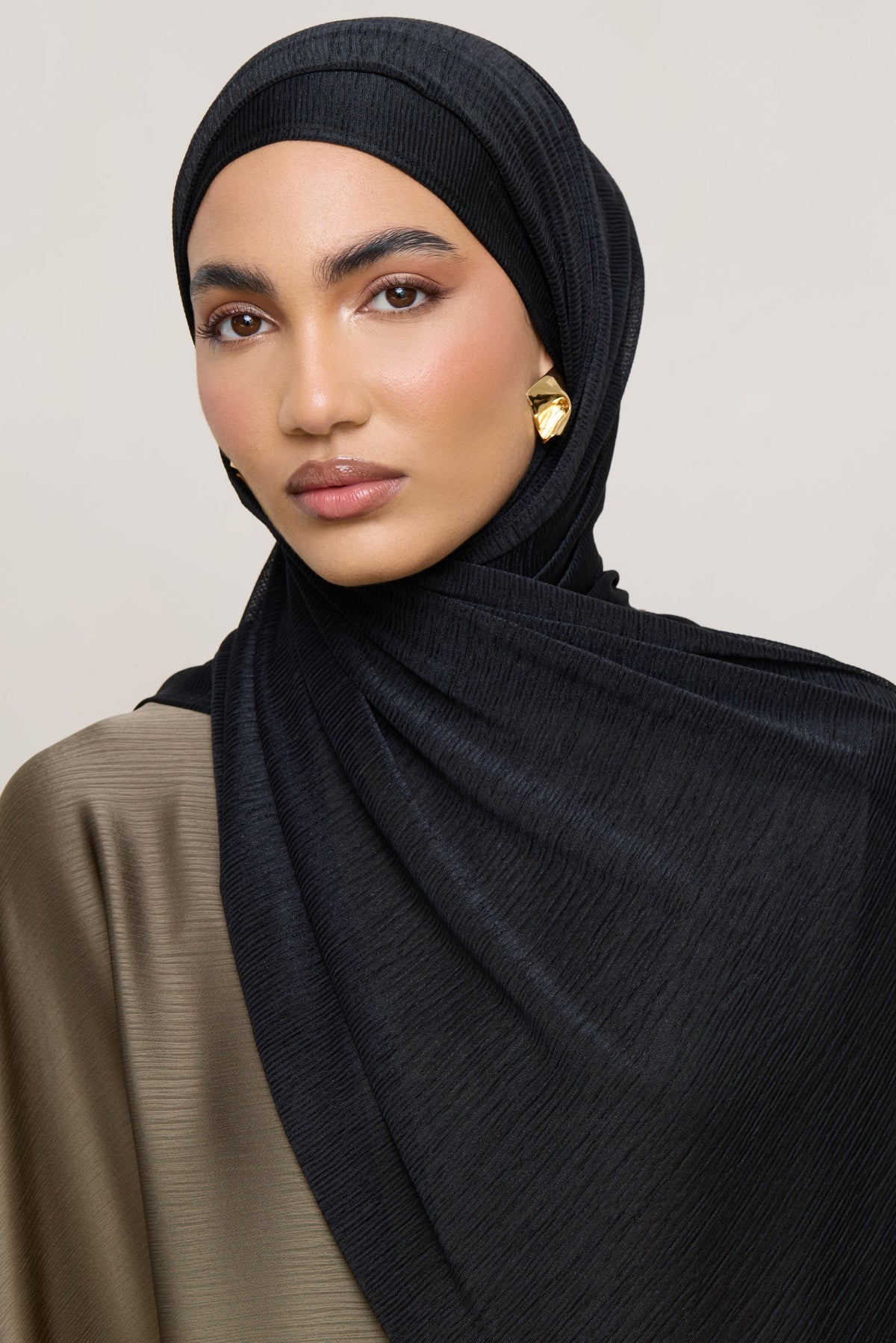 Stretch Stripe Hijab - Black