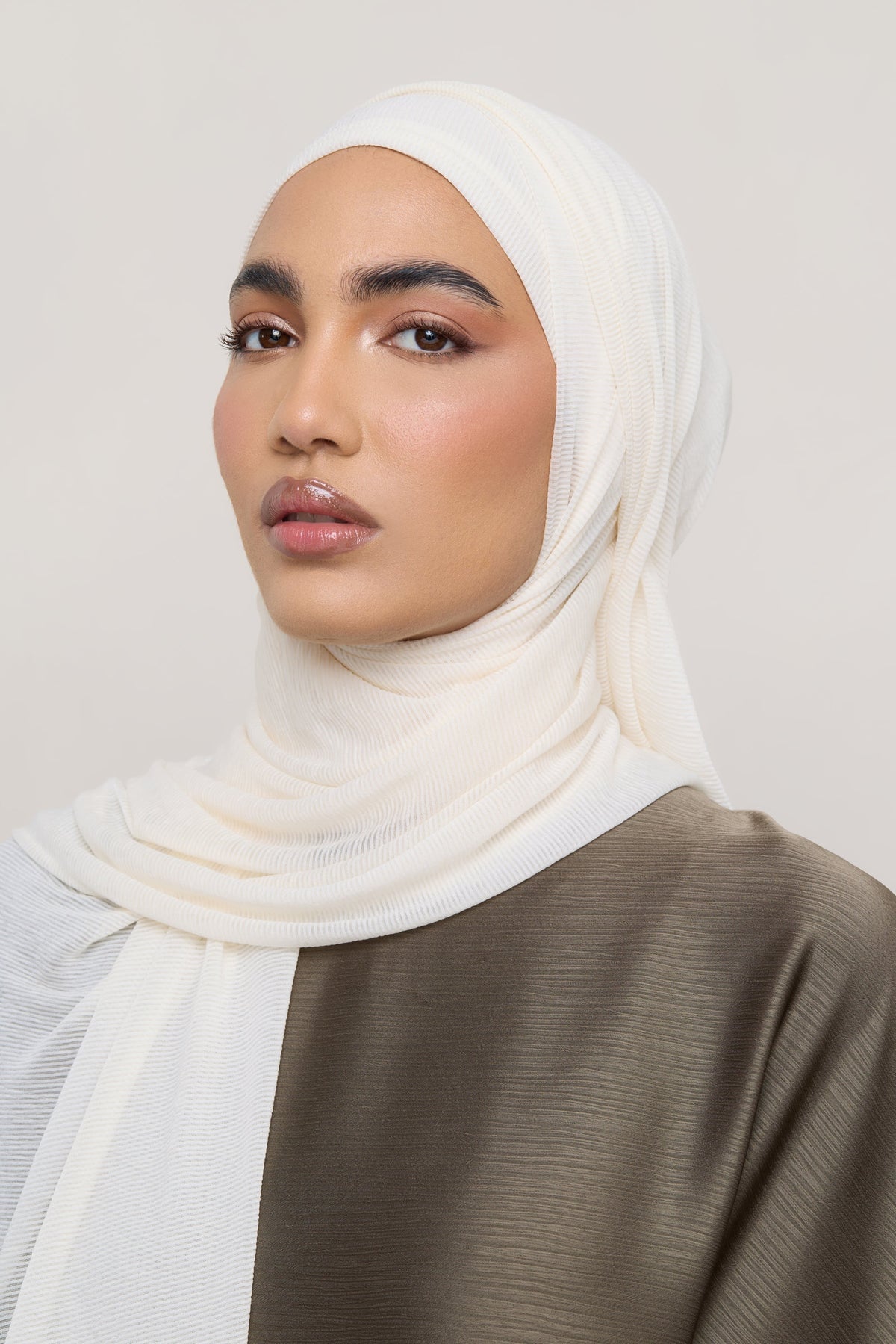 Stretch Stripe Hijab - Ivory