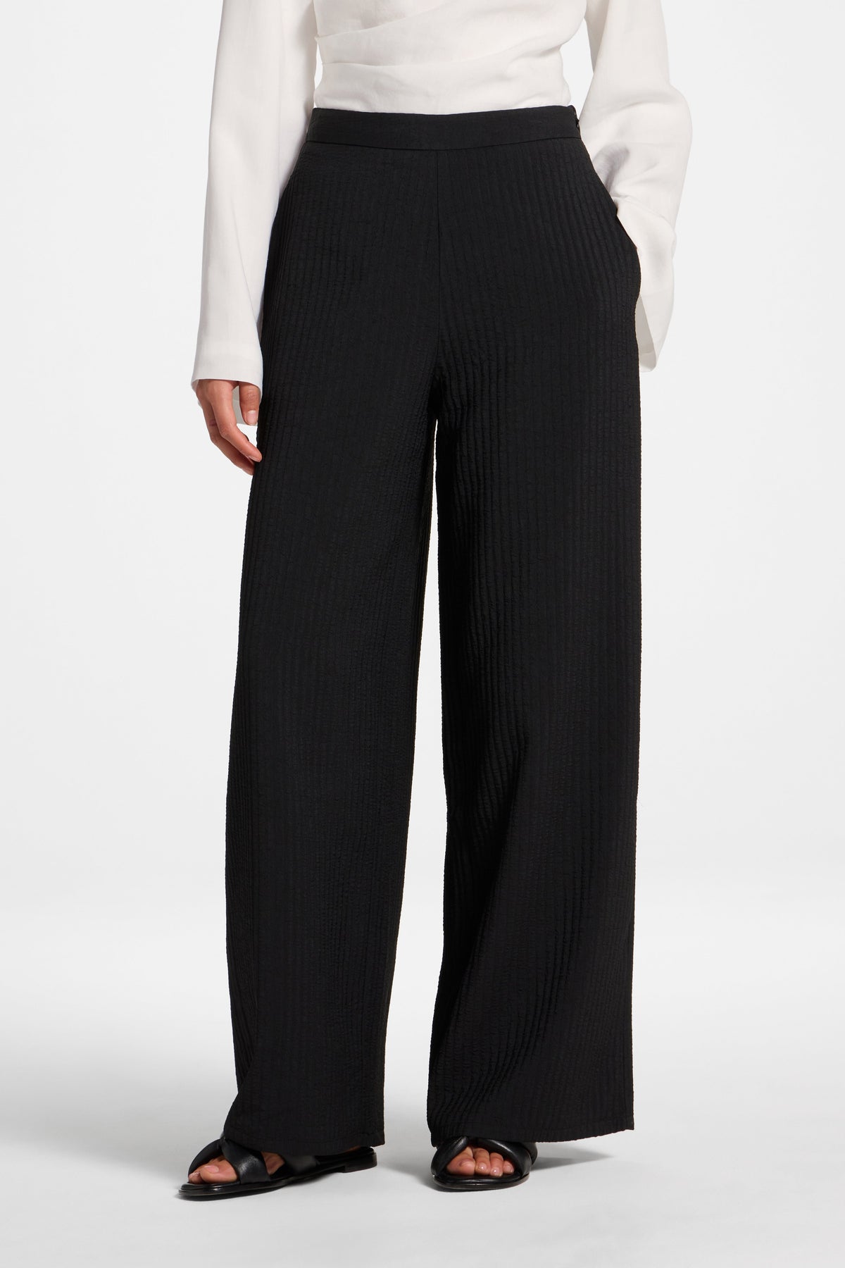 Textured Wide Leg Pants - Black